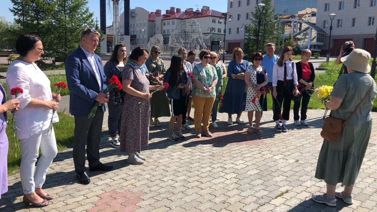 В Салехарде коллеги вспоминали погибших журналистов. Фото: «Ямал-Медиа»