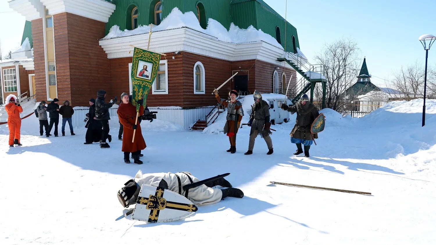 "Поверженный" немецкий рыцарь. Фото: Василий Петров / «Ямал-Медиа»